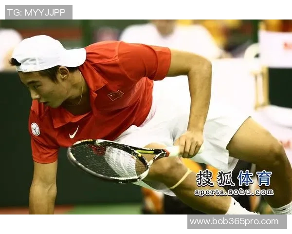 米奇称赞文班在关键时刻投进三分球球员表现至关重要