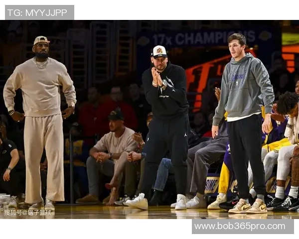 布朗尼谈比赛适应性提升对攻防战术掌握更加自如