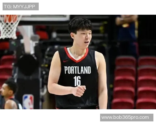 拓记：开拓者首战森林狼或启用小个阵容杨瀚森预计替补出战15分钟